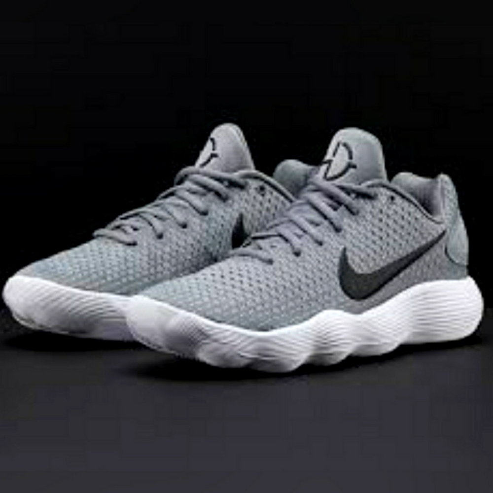 Nike Hyperdunk Low Cool Grey Wolf Grey White 2017 Men Size 8 or Women 9.5